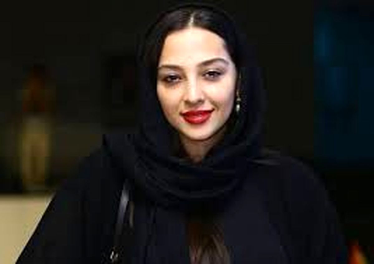 قیافه ناراحت آناهیتا درگاهی/عکس