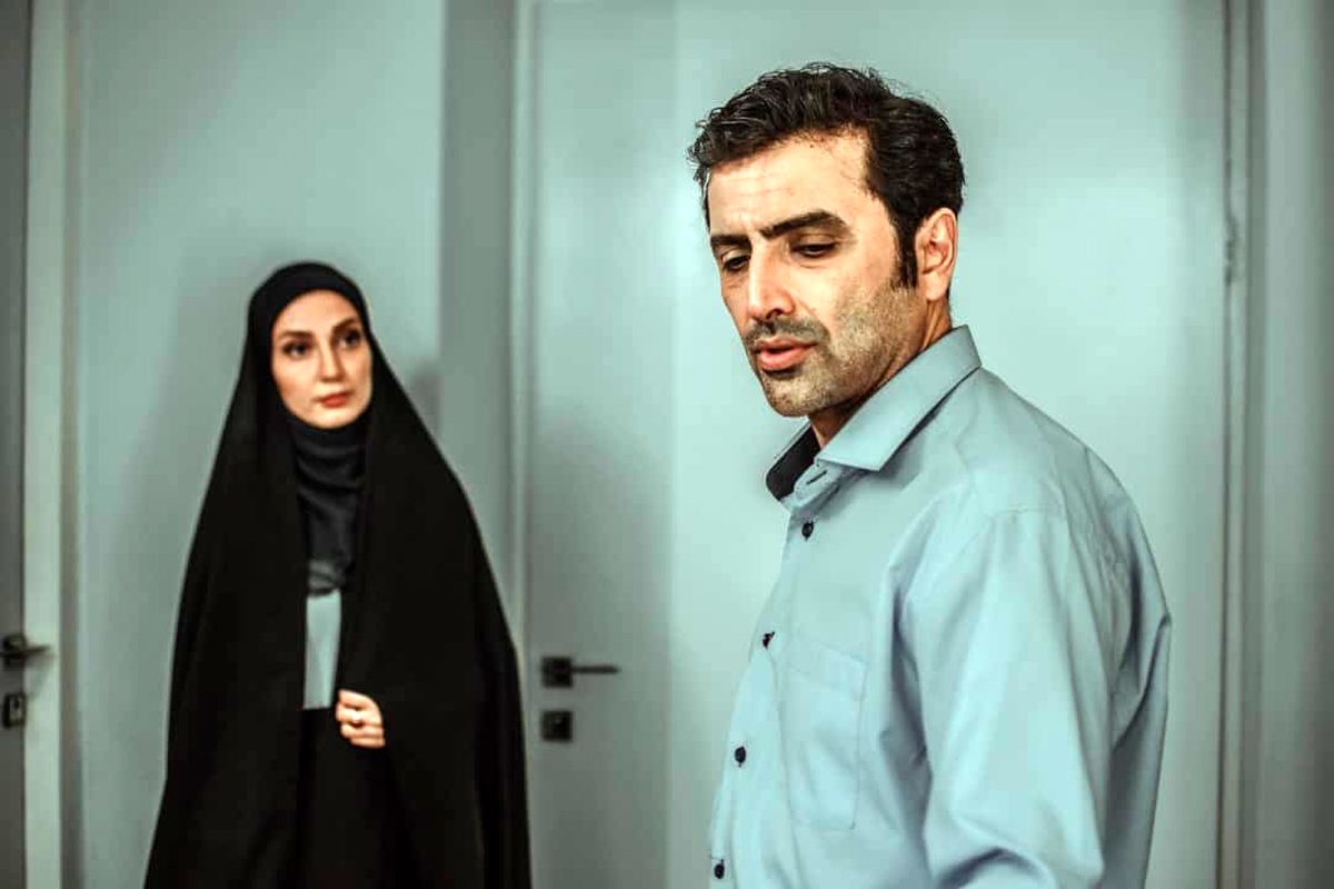 خودزنی عجیب تلویزیون 