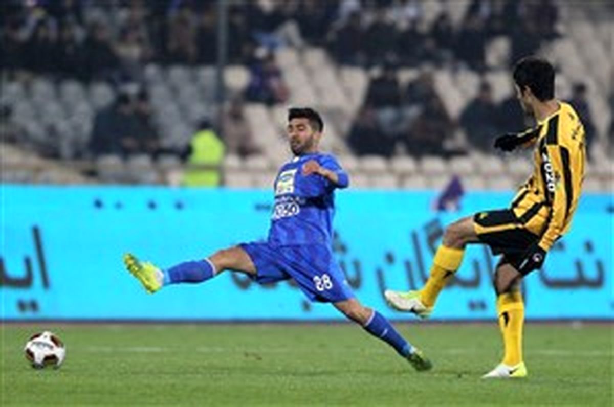 استقلال در نقش جهان می‌برد؟