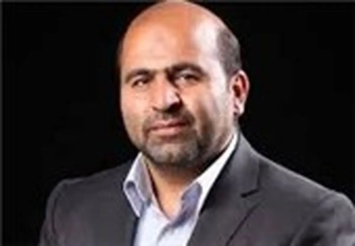 گروهی خاص با حذف رضازاده دنبال دخل و تصرف در تصمیمات شورا هستند