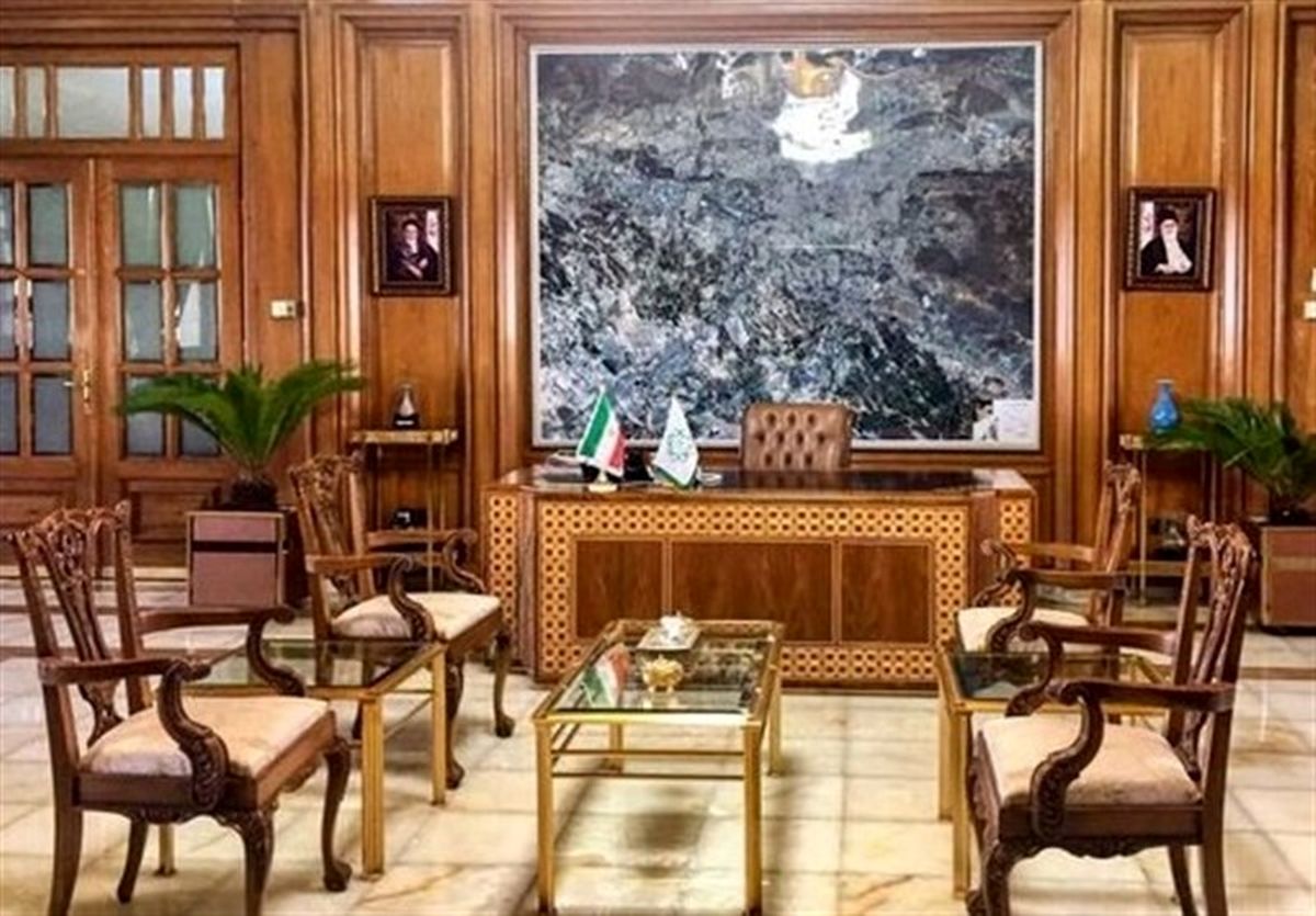 آخرین گزینه های مطرح برای شهردار تهران / نیکزاد انصراف داد
