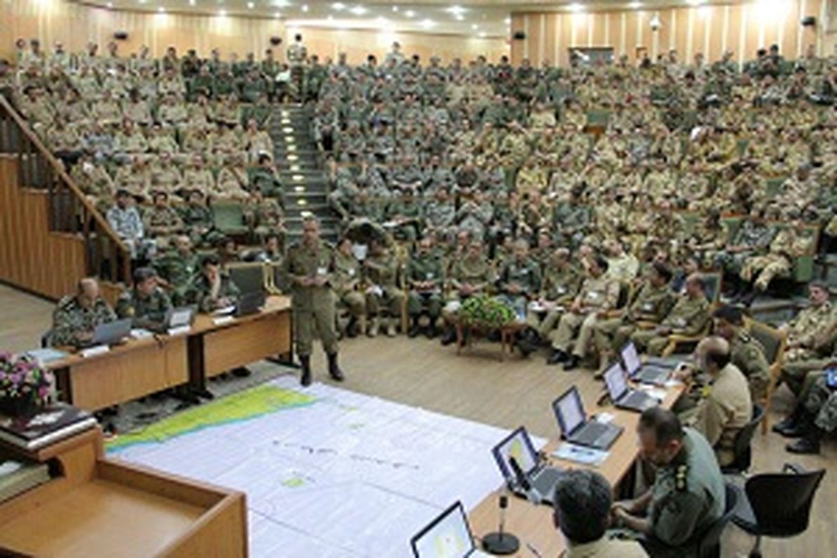 ارزیابی برنامه های مانور گروههای رزمی  آجا