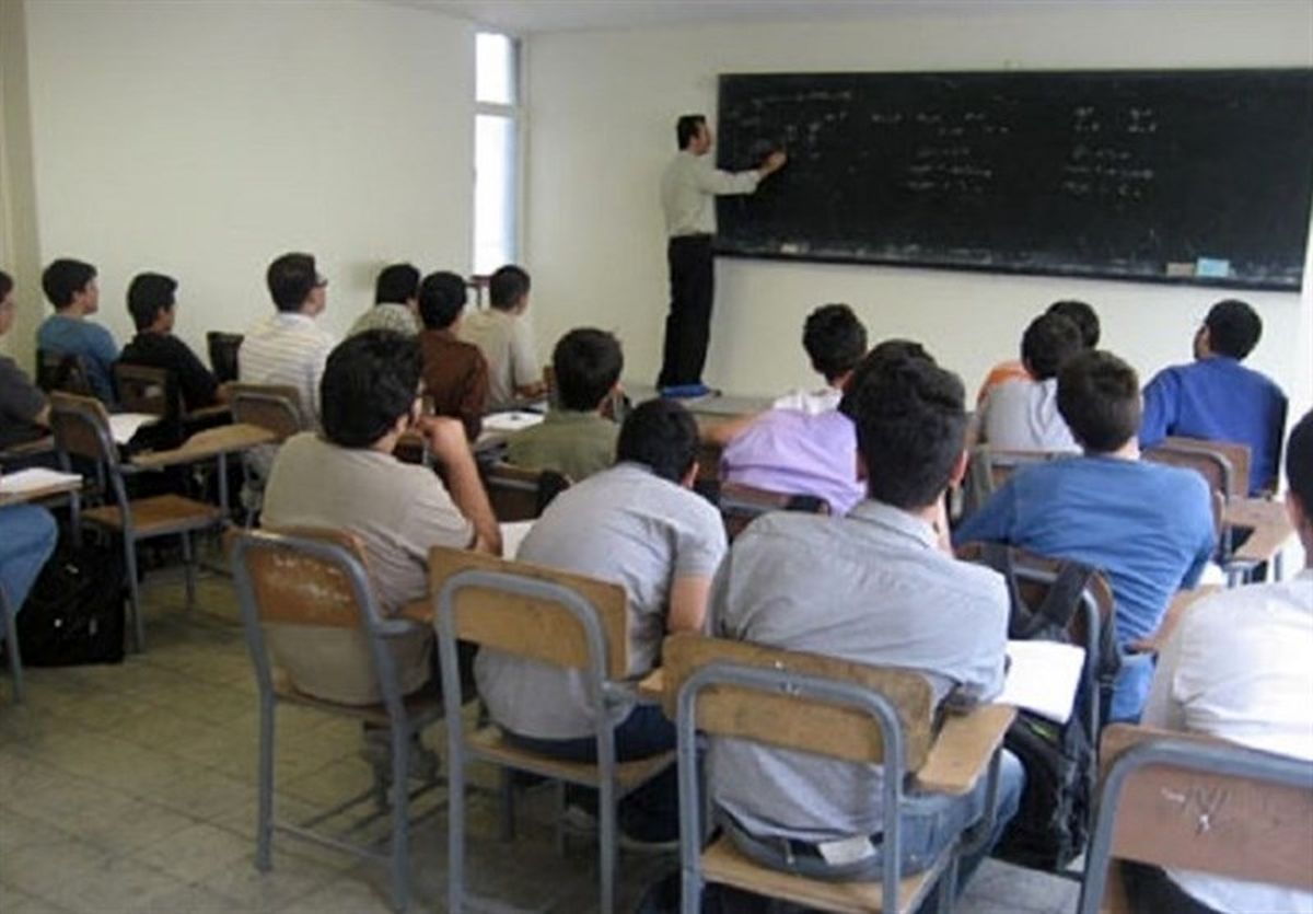 حکم جلب سه مدیرکل به دلیل اعمال سختی کار معلمان