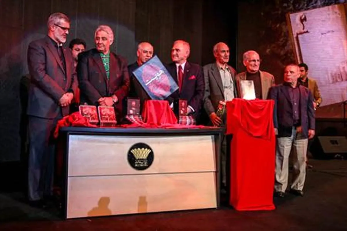 دعوا وسط جشن پرسپولیس؛ دشمنی ها تمام نمی شود!