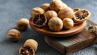 طرز تهیه لیمو عمانی خانگی به 4 روش آسان بدون تلخی