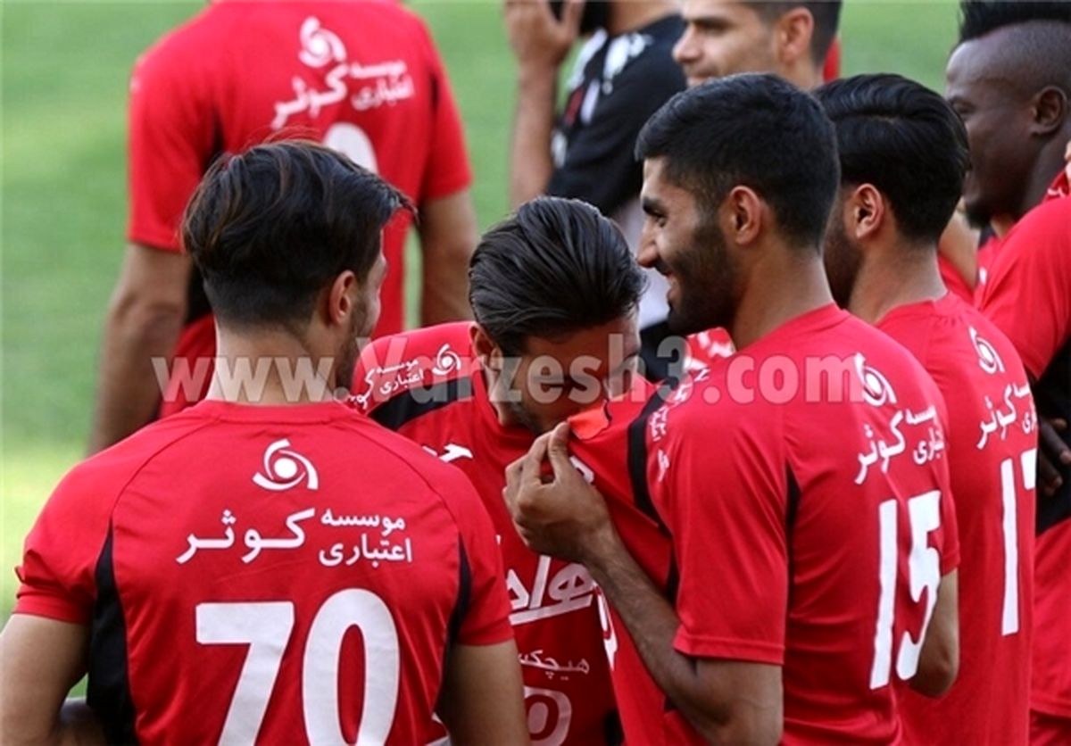 عطر محمد انصارى سوژه پرسپولیسى ها شد