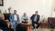 عیادت جمعی از مسئولان بسیج جامعه پزشکی از دکتر منوچهر دوائی به مناسبت روز پزشک 