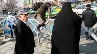عابران پیاده از نرده‌های چهارراه ولی‌عصر(عج) نپرند/ در صورت تصادف، عابر مقصر است 