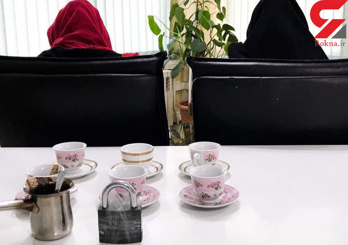 دستگیری 2 رمال در تهران  + عکس