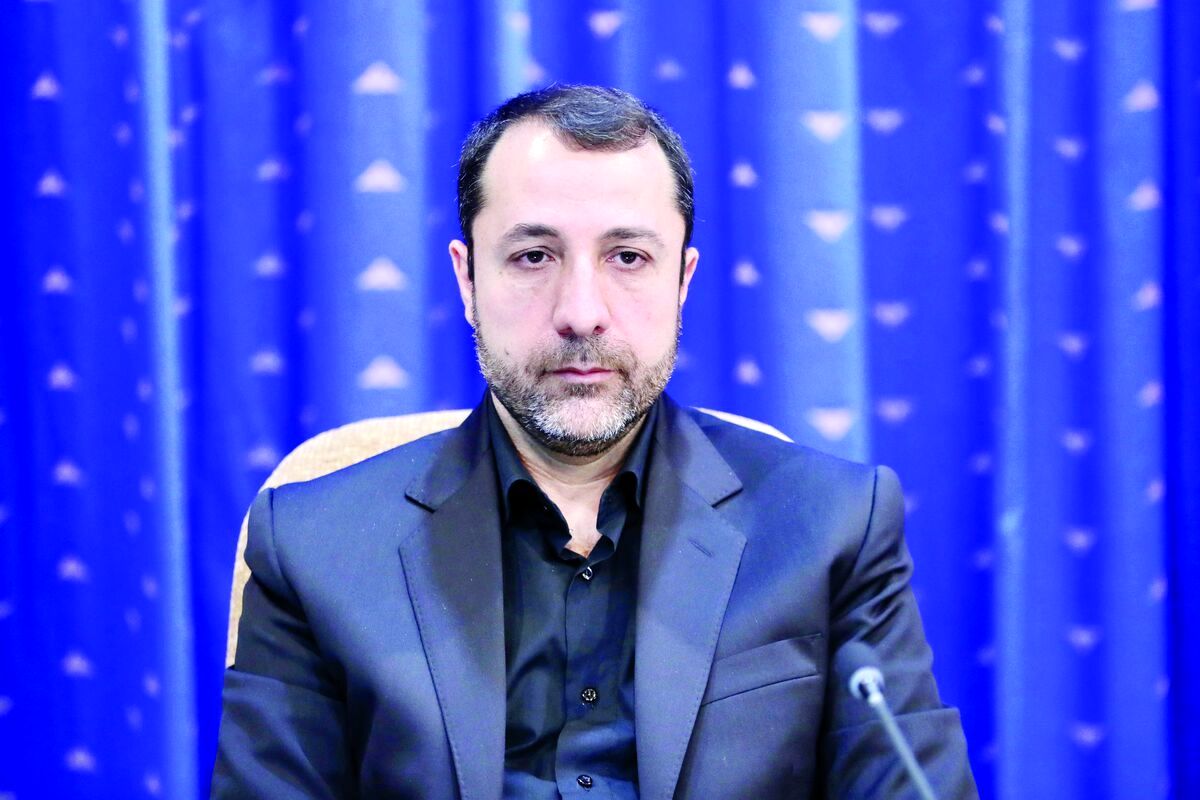 وضعیت بازار ارز کشور مطلوب ، روان و متعادل است / افزایش ۵۷ درصدی تأمین ارز در سال ۱۴۰۰