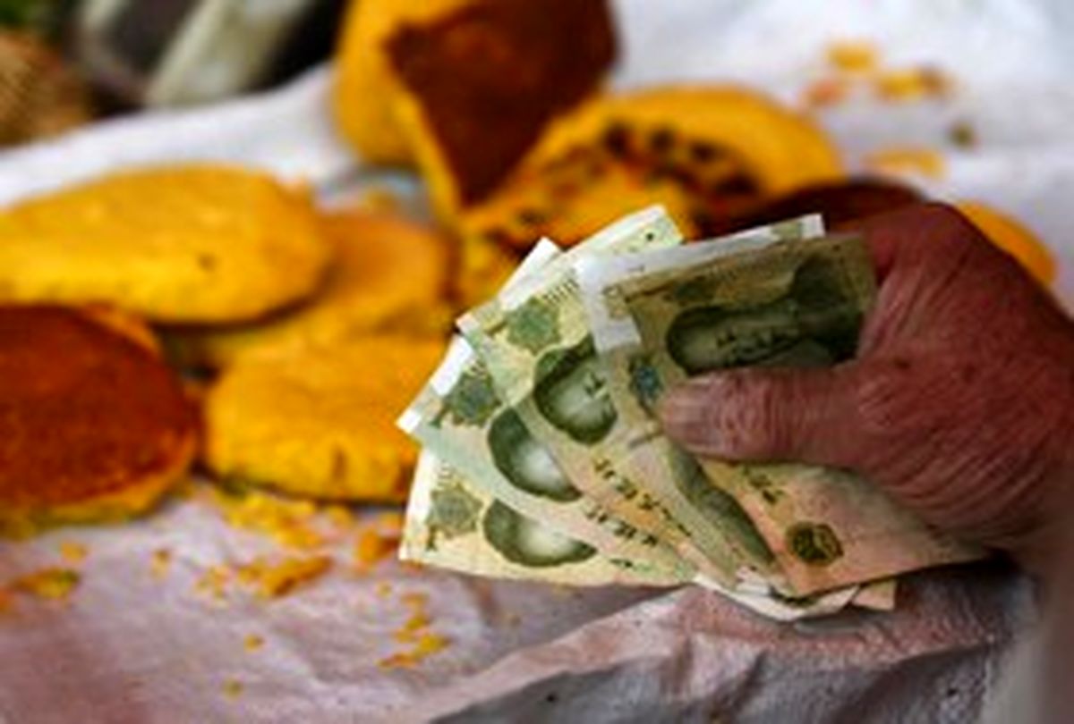 ذخایر ارزی چین 100 میلیارد دلار آب رفت