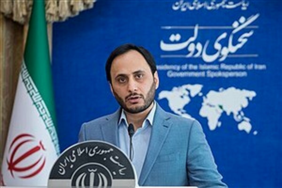 خبر خوش سخنگوی دولت در مورد افزایش حقوق کارمندان کشوری و لشکری