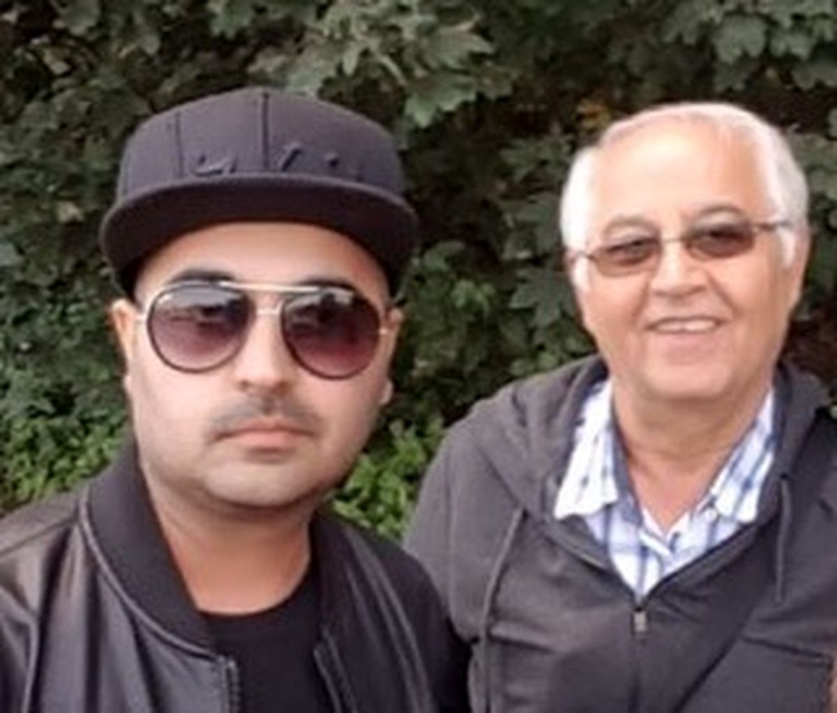 عکس خواننده محبوب و جوان مرحوم شده و پدرش