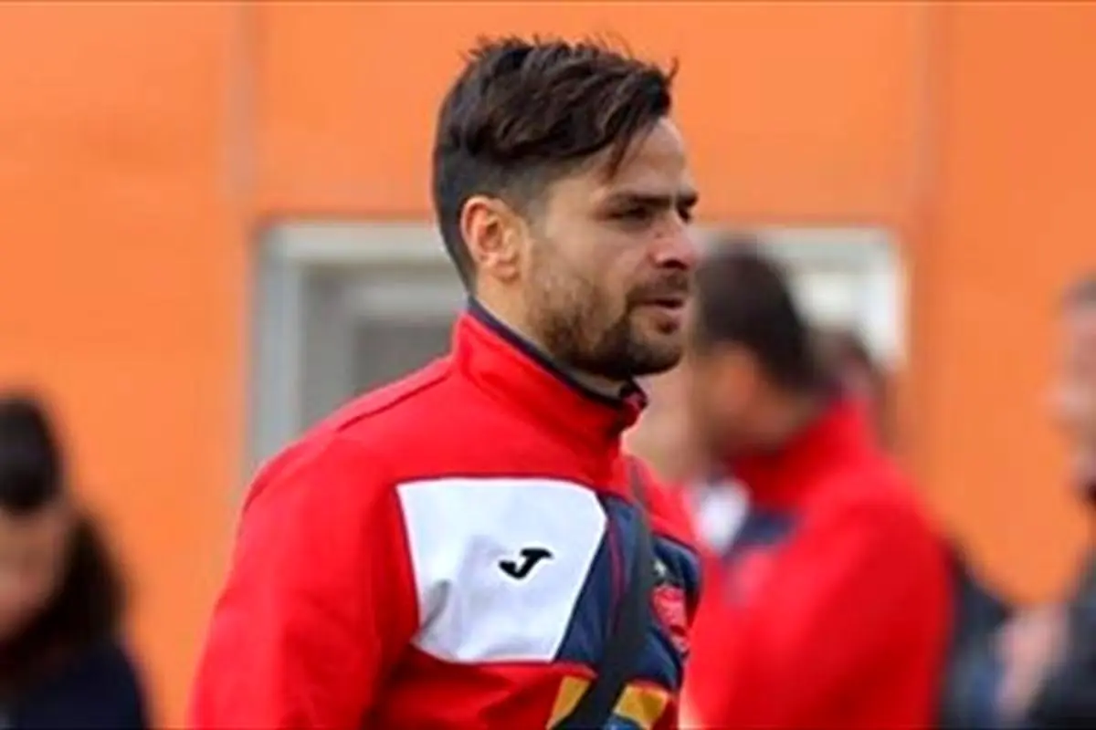 کامیابی نیا بدون درد به ذوب آهن رسید