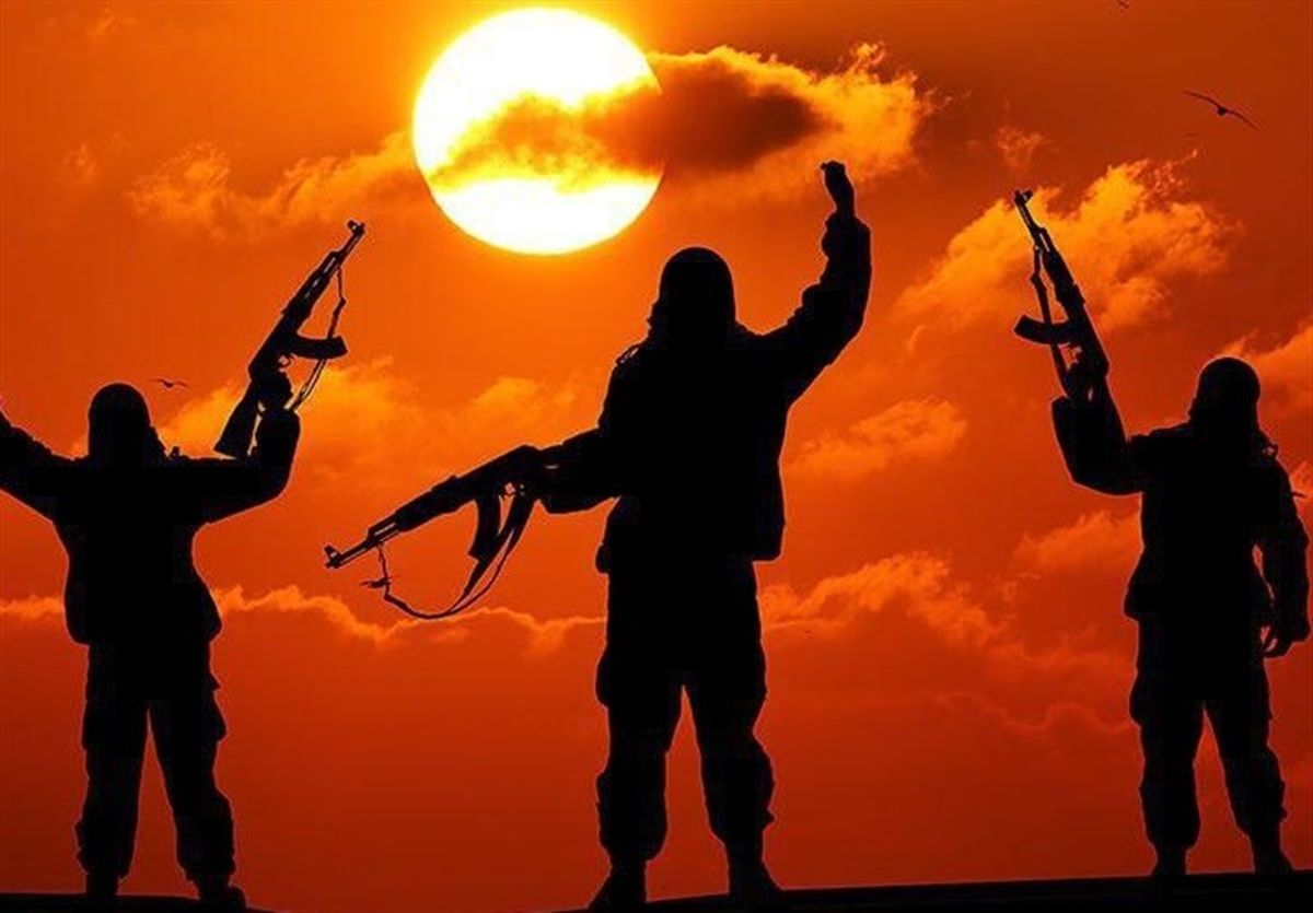 سخنگوی داعش «ترامپ» را احمق توصیف کرد