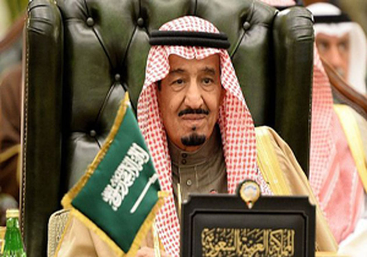 ملک سلمان، وزیر کار و توسعه اجتماعی را برکنار کرد