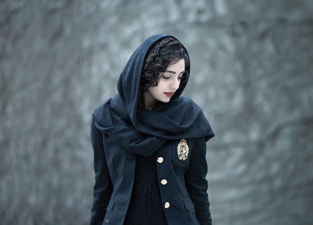ژست لاکچری هستی مهدوی