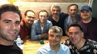 هوتن شکیبا در جمع دوستان فوق لیسانسه ای + عکس
