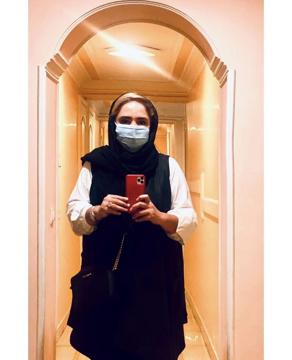 نرگس‌‌ محمدی با استایلی ساده‌ + عکس