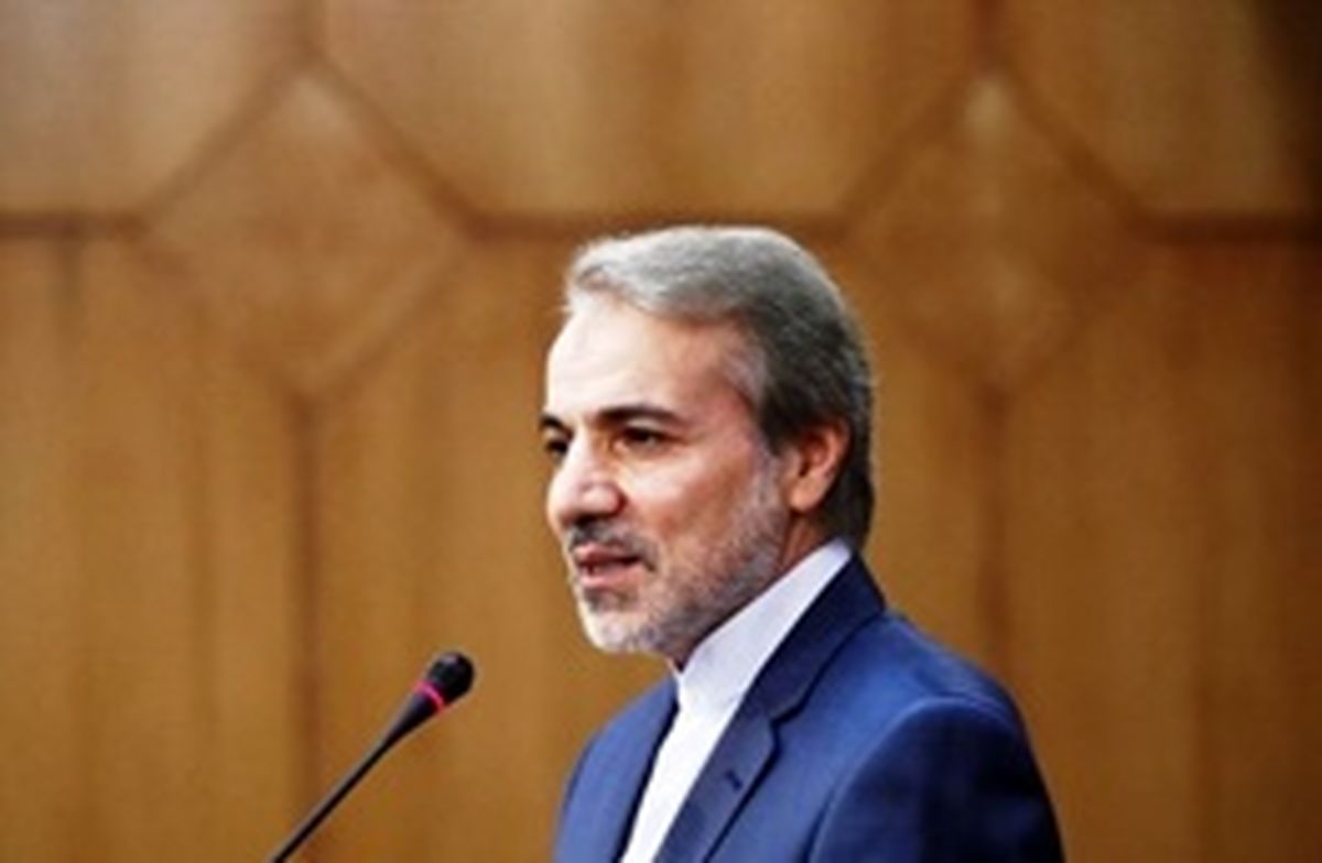 نوبخت:از اتهام زنندگان به حسین فریدون شکایت کردیم