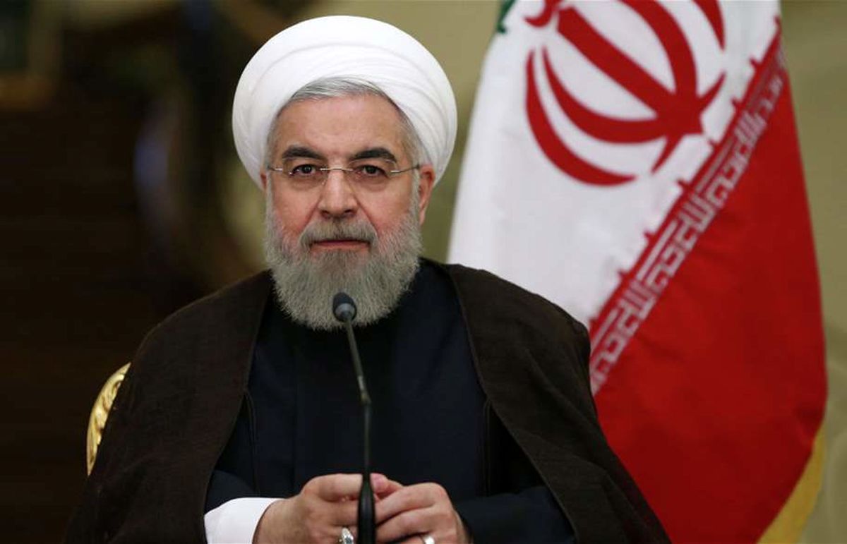 روحانی:مدیریت بازار ارز برای مقابله با تهدیدات و کاهش آسیب‌پذیری ضروری است