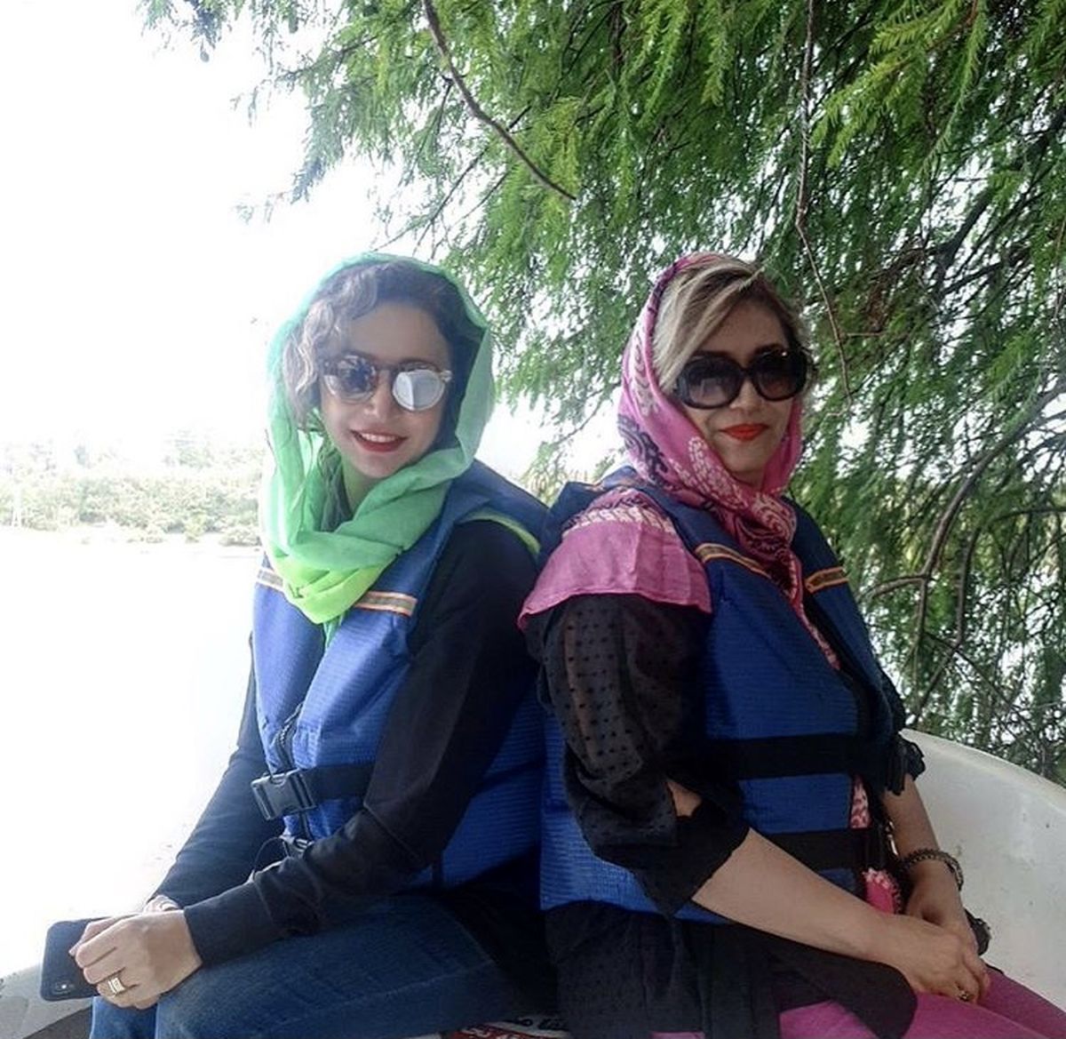 شبنم قلی خانی وخواهرش + عکس
