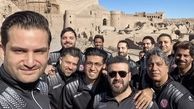 پویا امینی و دوستانش در بم + عکس