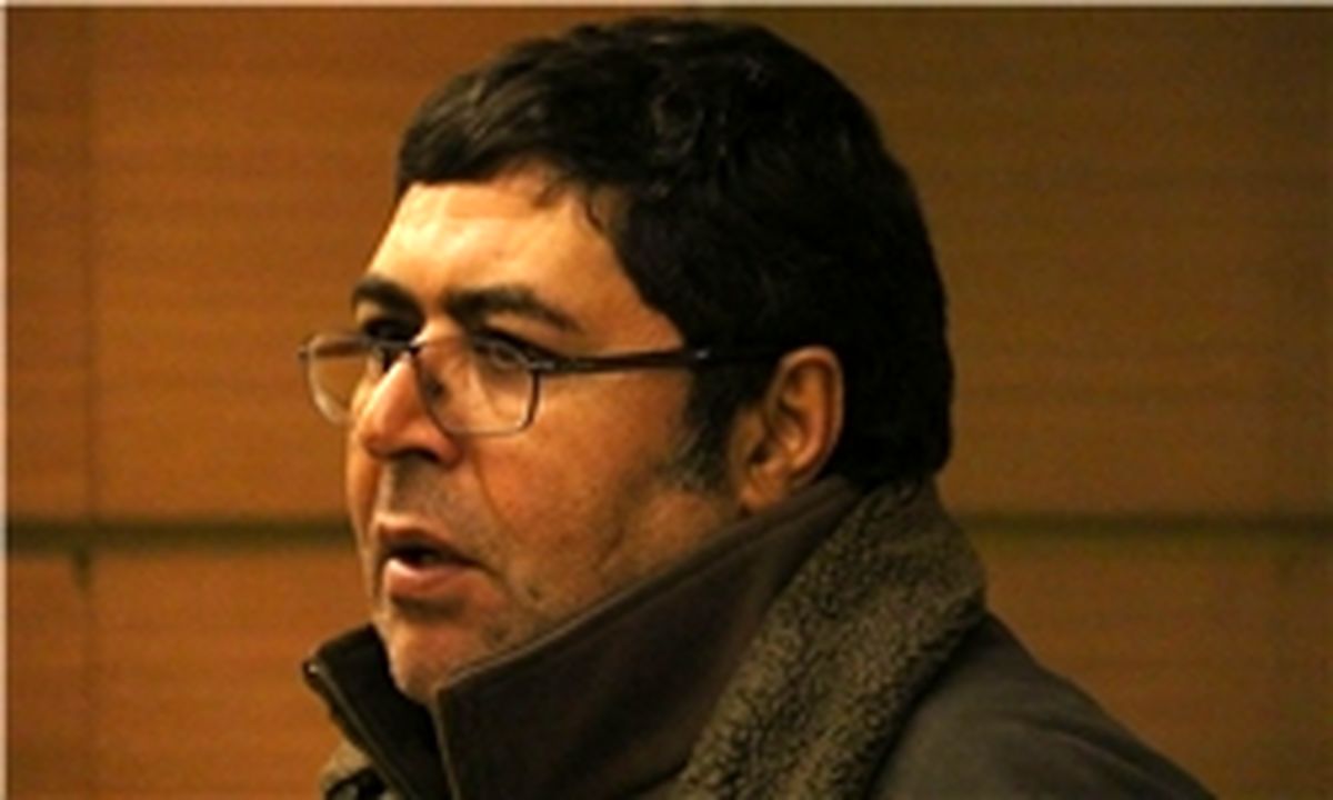 فرهاد اصلانی بهترین بازیگر مرد شد 