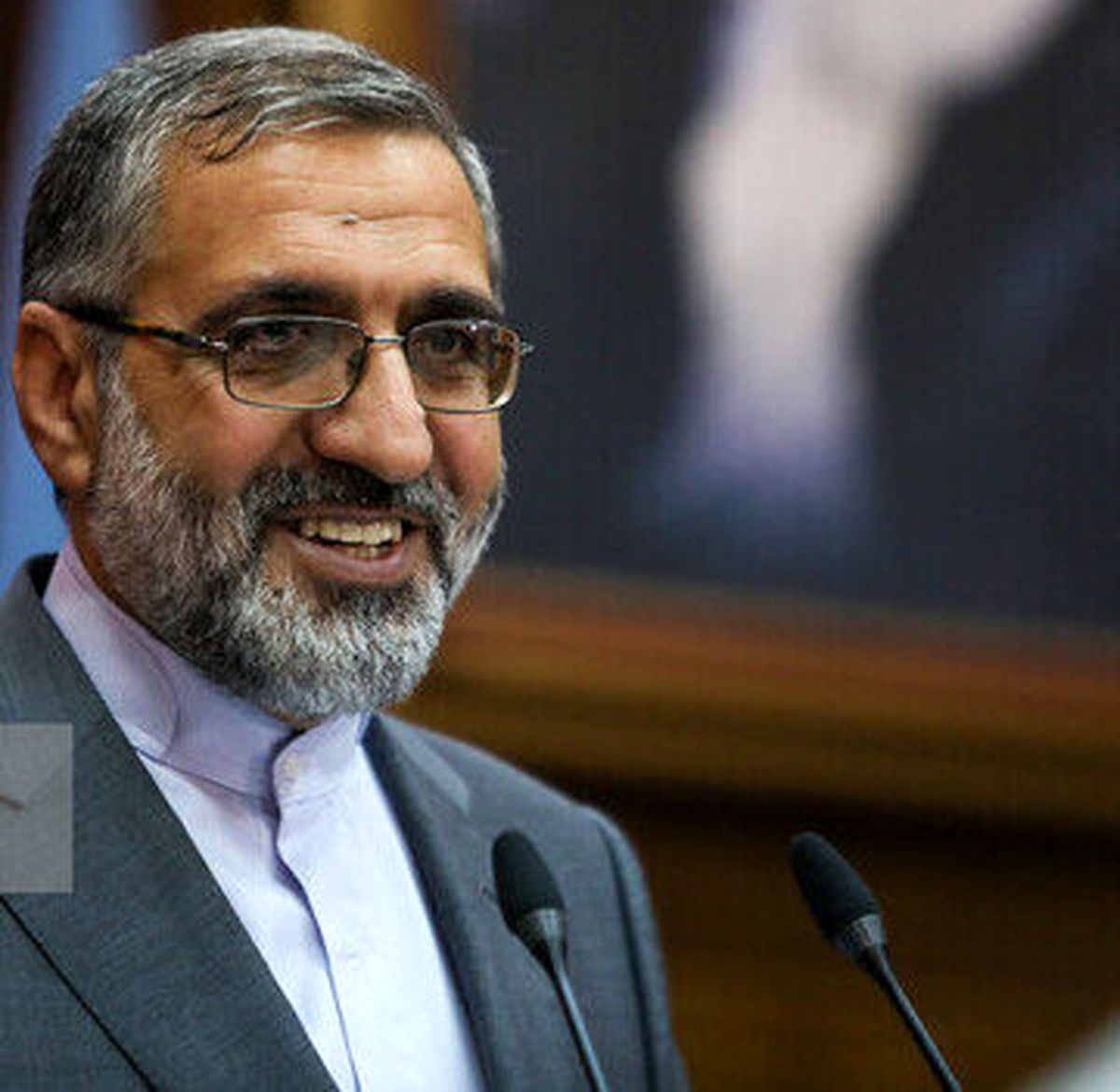 محکومیت ۷ نفر دیگر از مدیران بانک سرمایه/ارتباط دانشجویان دستگیر شده با گروه‌های ضدانقلاب
