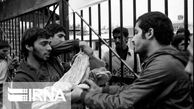 تصاویری از تسخیر لانه جاسوسی آمریکا+ تصاویر