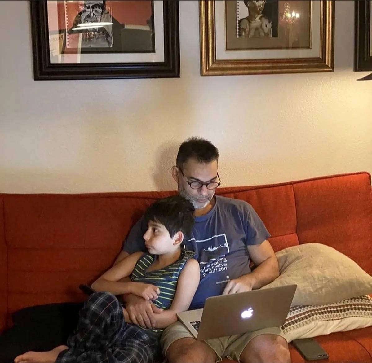 عکس جدید پیمان معادی با پسرش