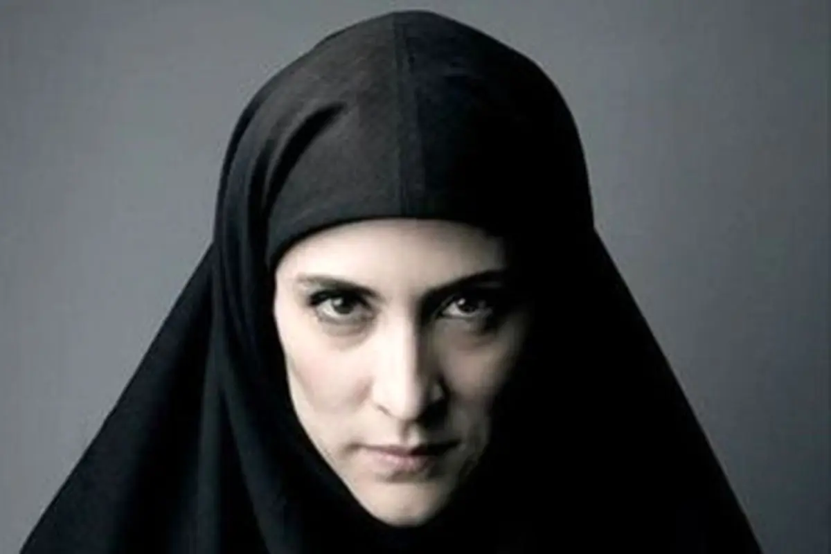 ژست جالب بازیگر زن ایرانی/عکس