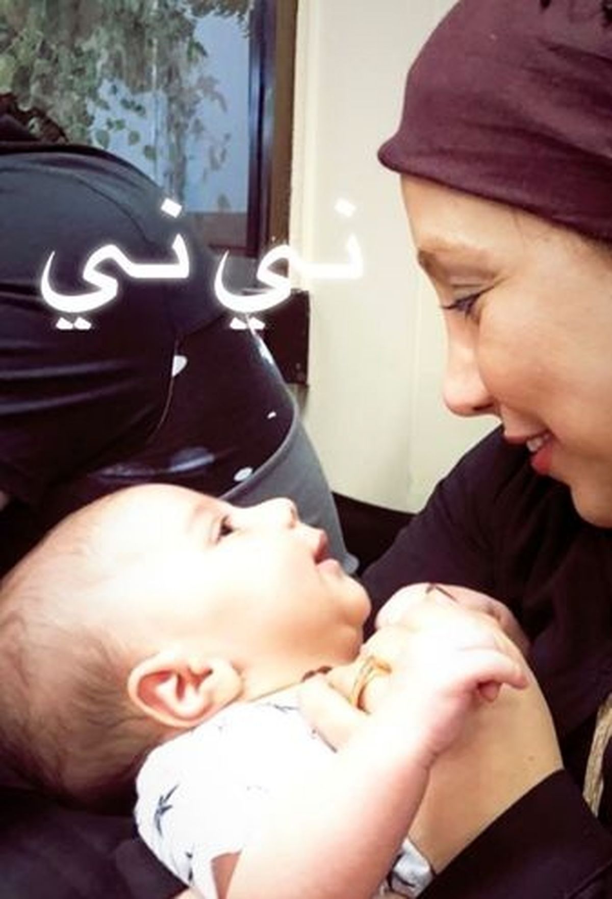  بهنوش بختیاری بچه بغل+عکس