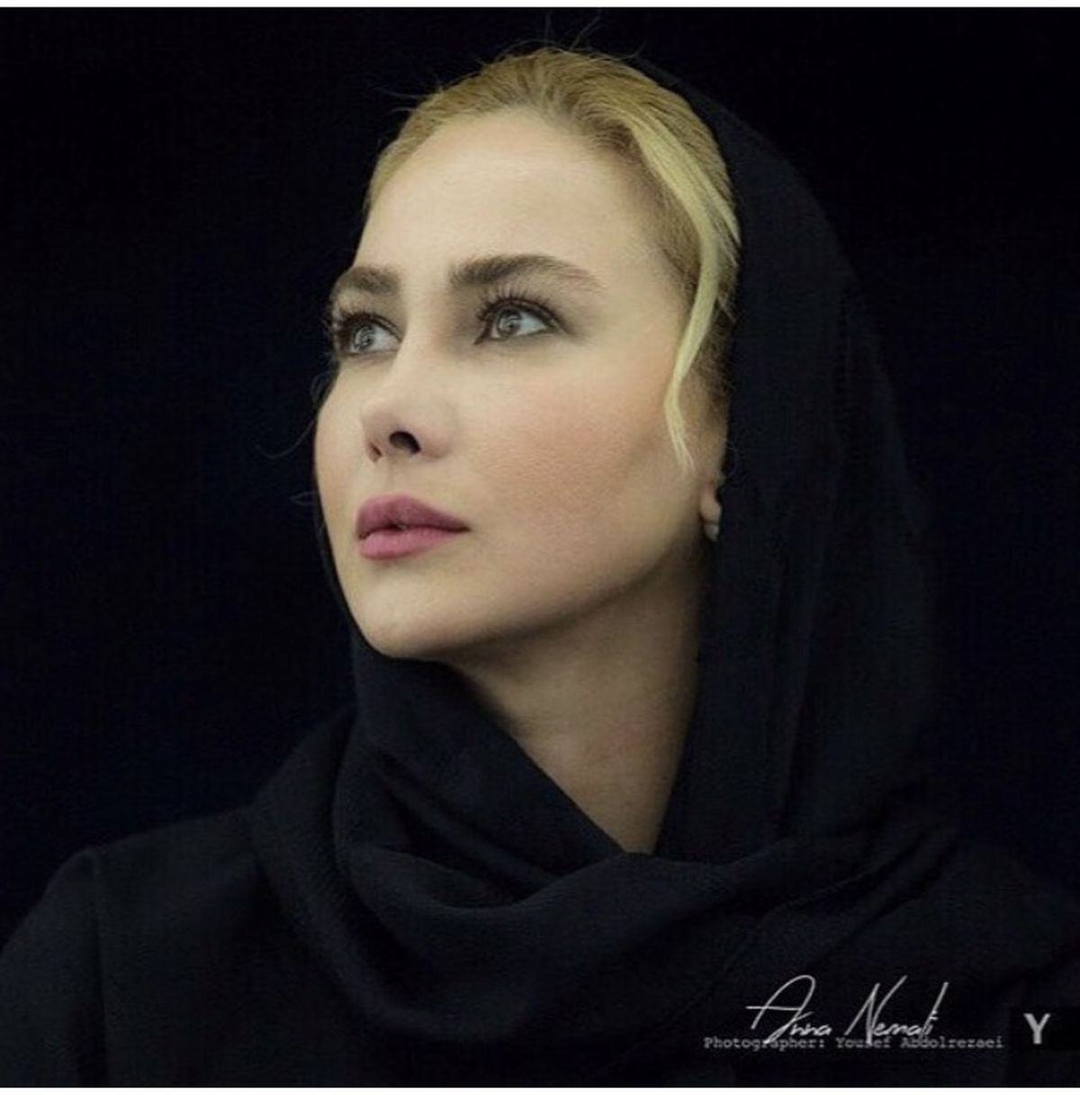 آنا نعمتی با ظاهری ساده + عکس