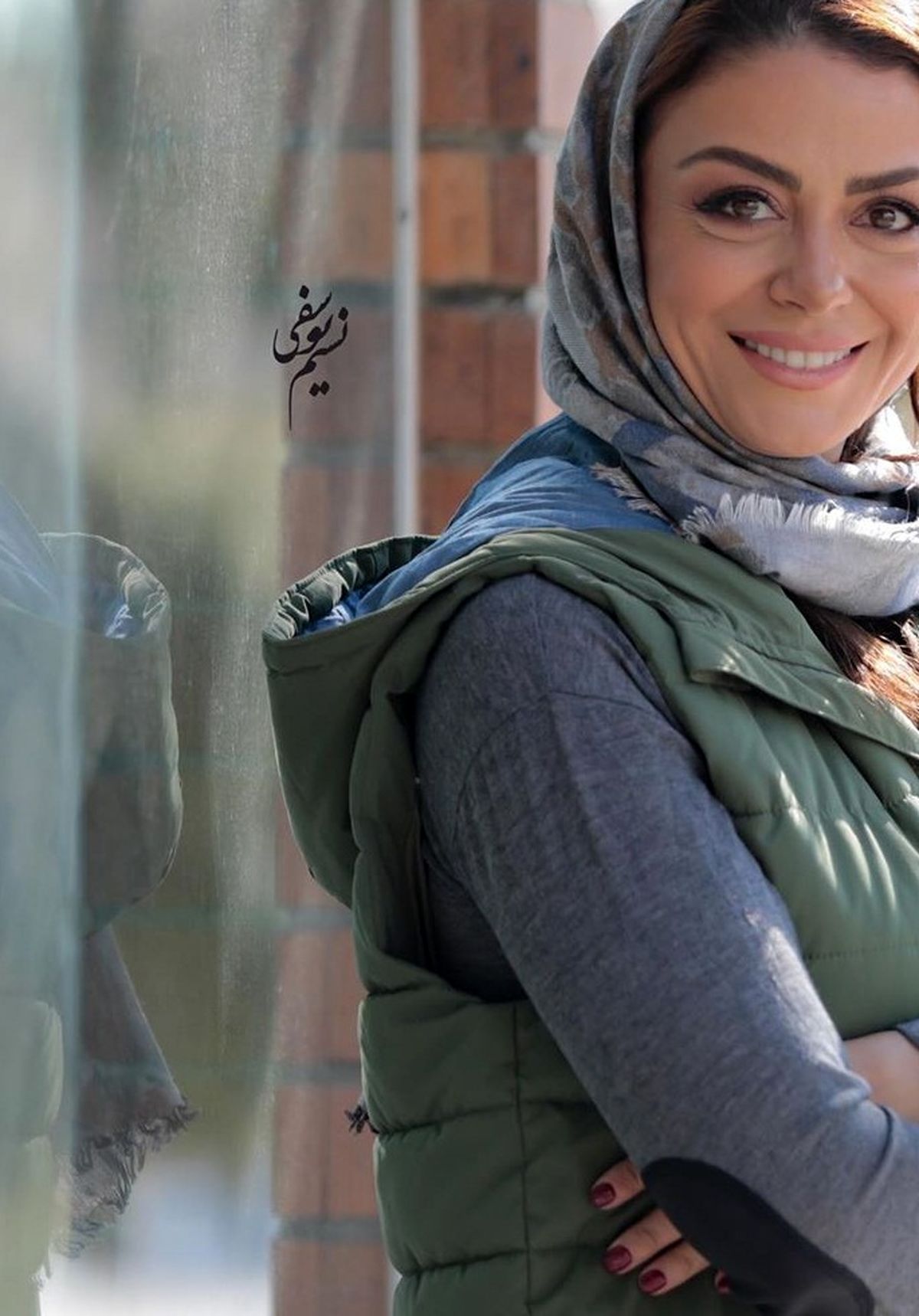 عکس جوانانه و سرحال بازیگر بانوی عمارت