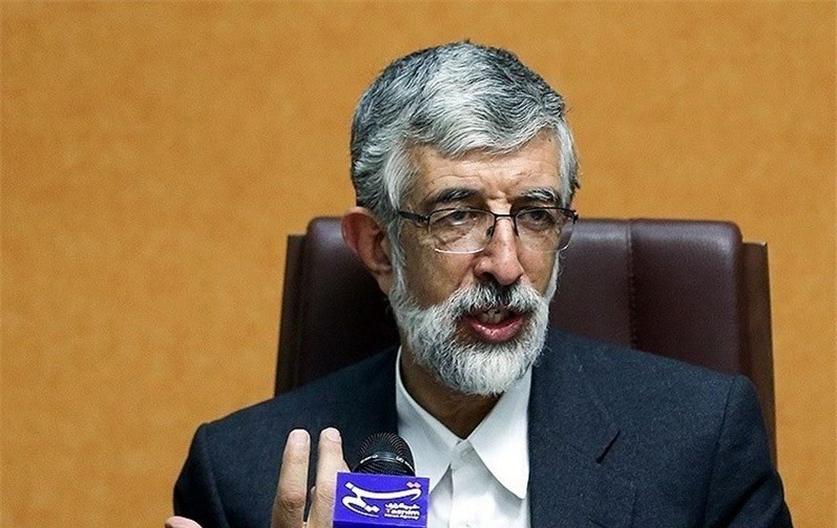 حدادعادل :
هدف منافقین و داعش دشمنی با ملت ایران است