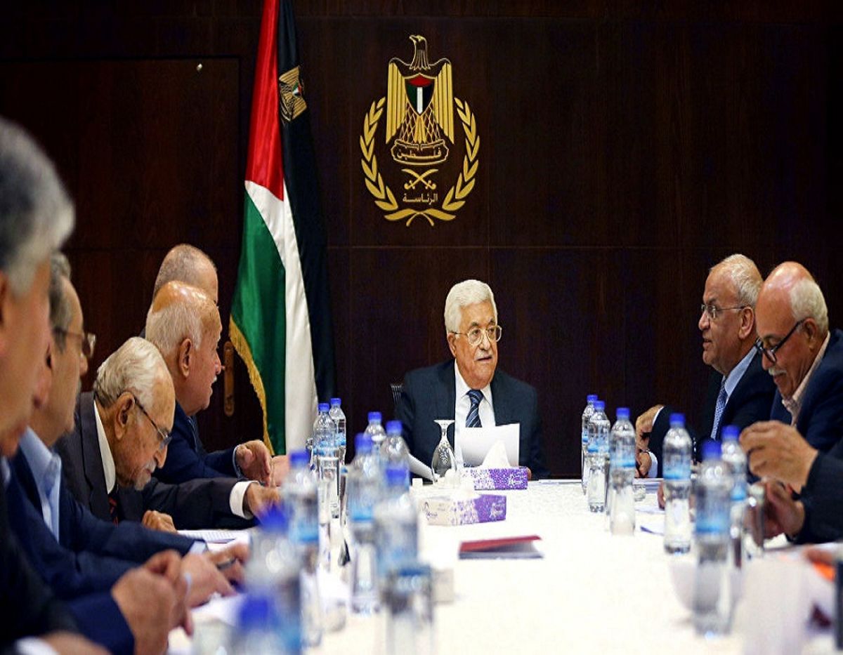 محمود عباس با فرستاده سلطان عمان دیدار کرد