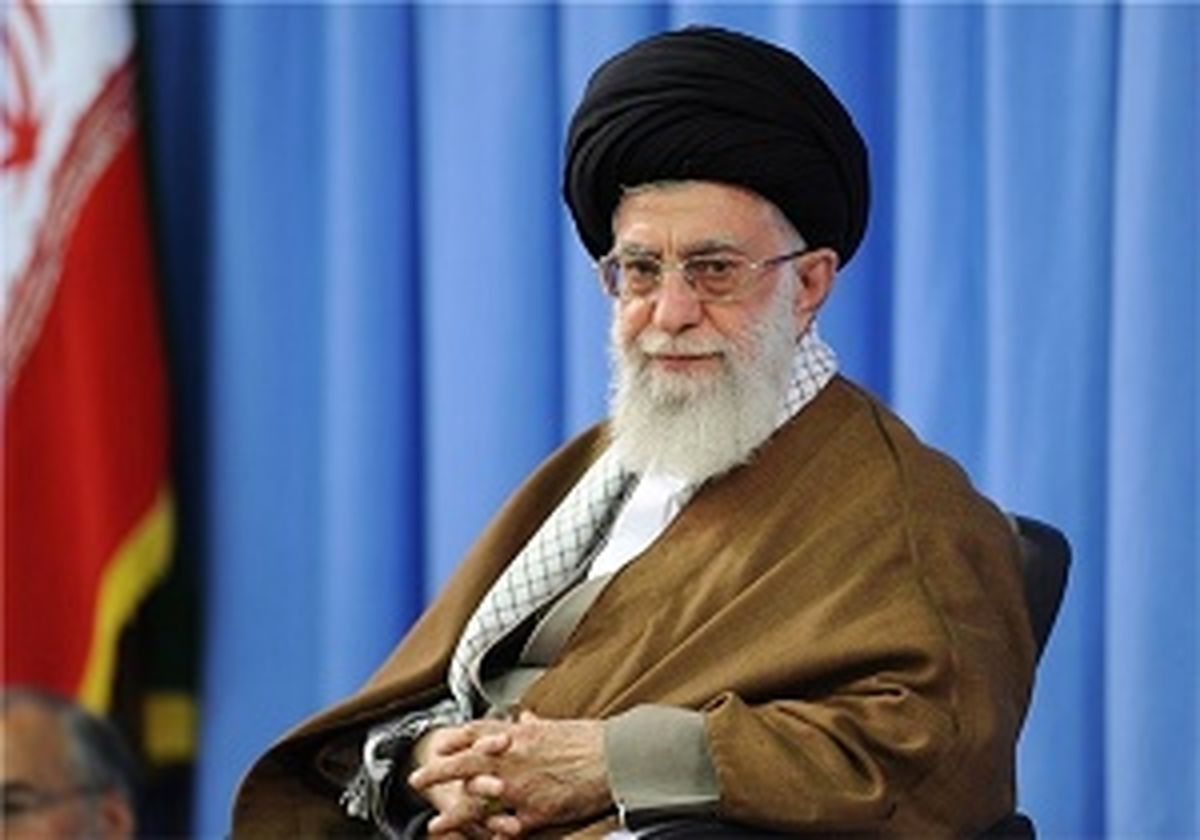 دیدار شهردار و اعضای شورای شهر مشهد با رهبر انقلاب در حرم رضوی 