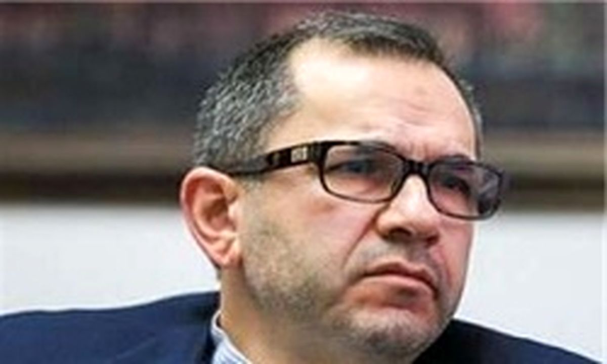 انتقاد تخت‌روانچی به مواضع اخیر مقامات انگلیس