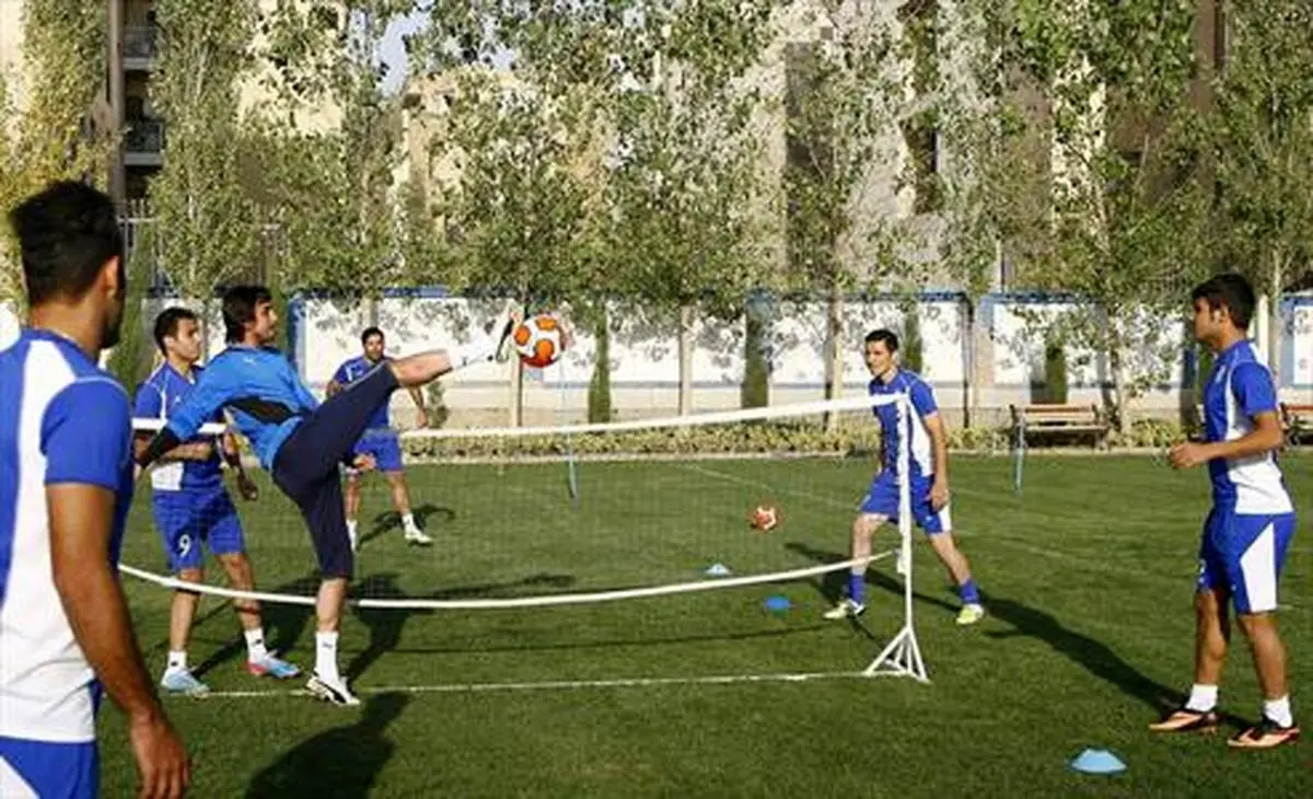 استقلالی ها به دنبال جذب یک پرسپولیسی