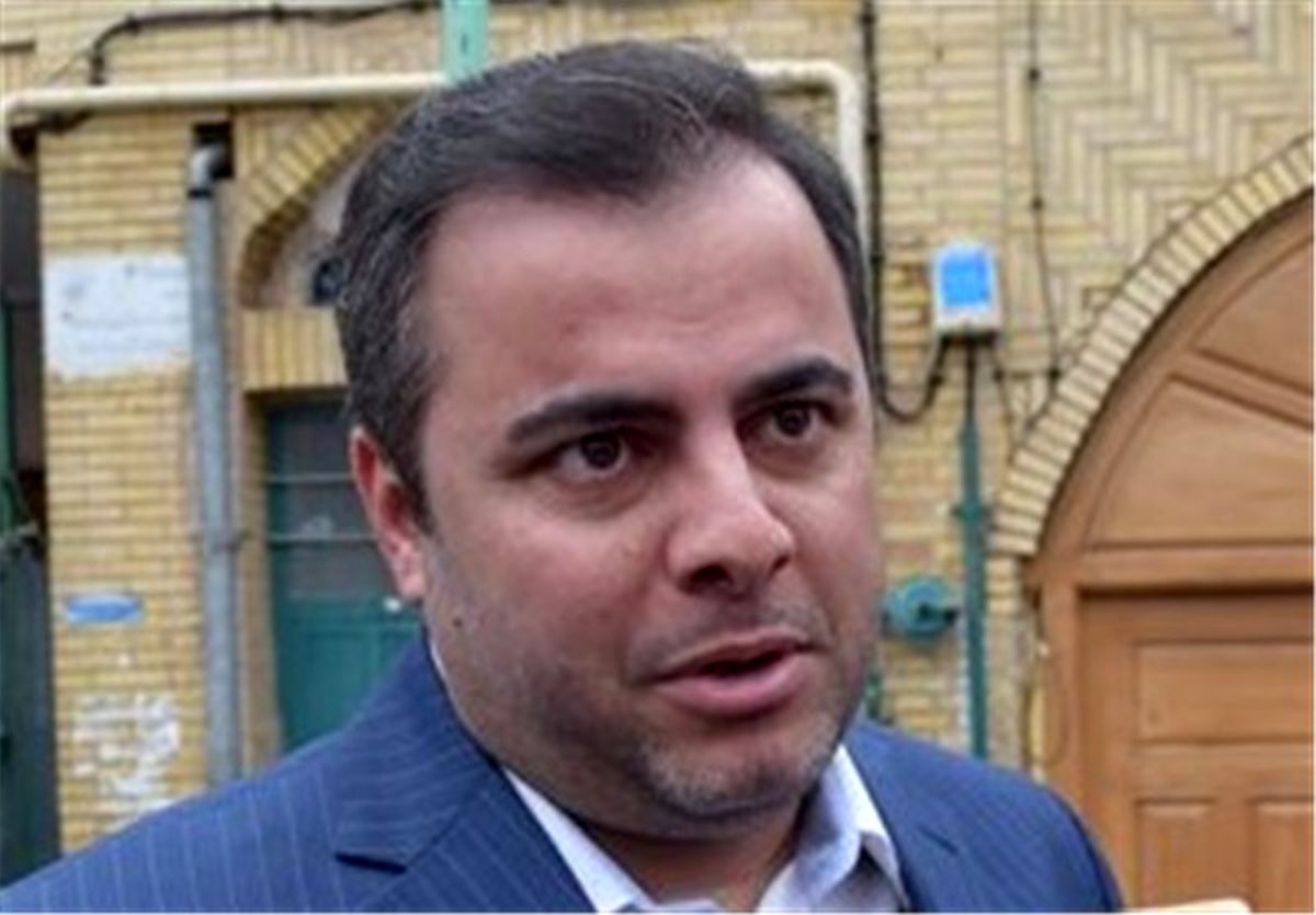 پسر عارف از کاندیداتوری در انتخابات انصراف داد + متن بیانیه
