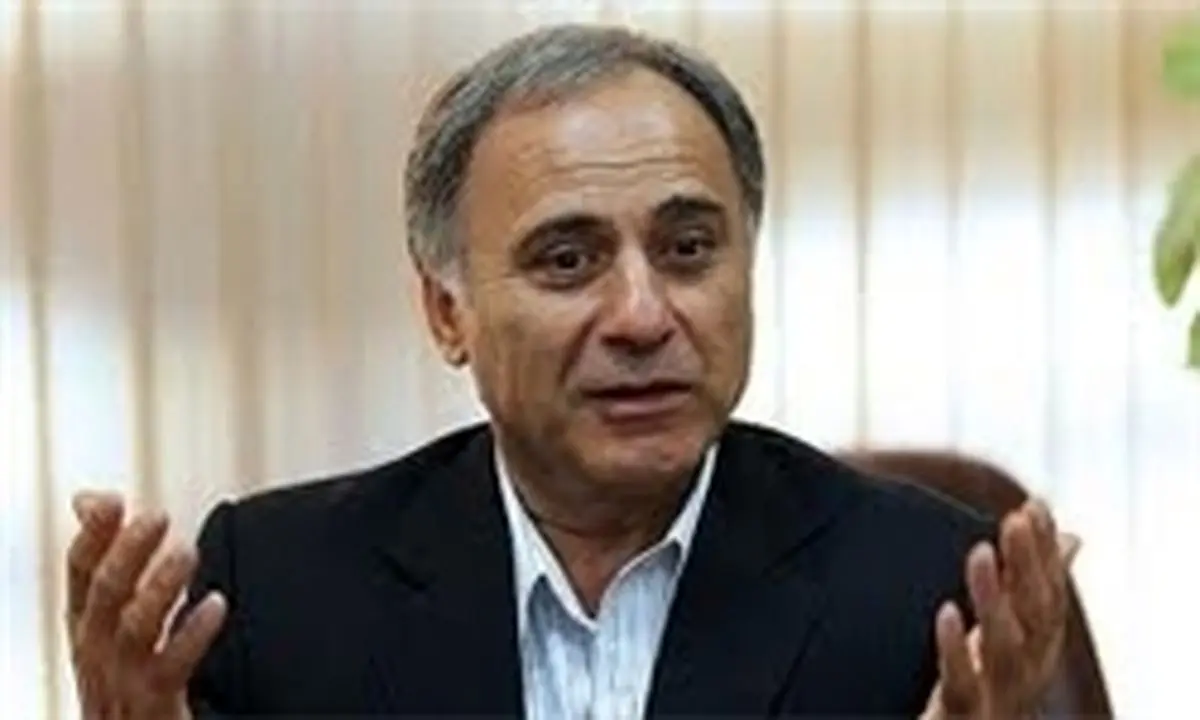 مگر مسی را آورده‌ام که سر و صدا می‌کنند