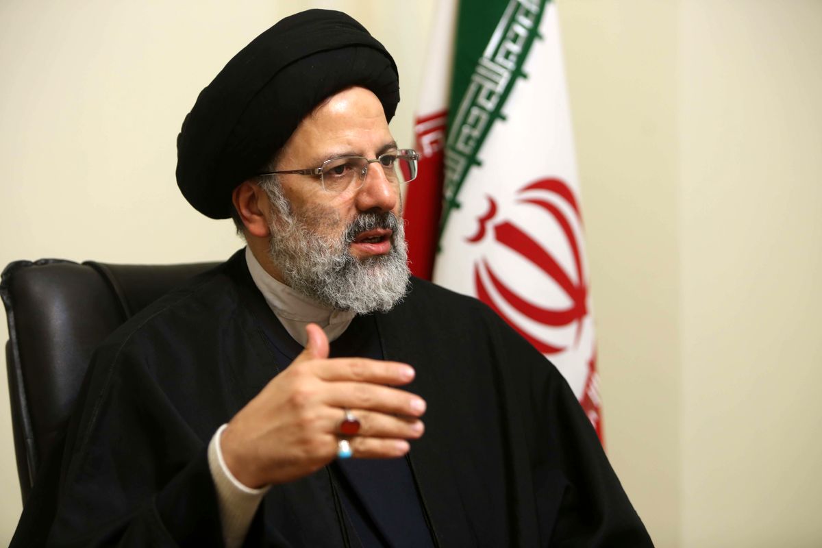 همه با هم آماده برای تخریب آیت الله رئیسی