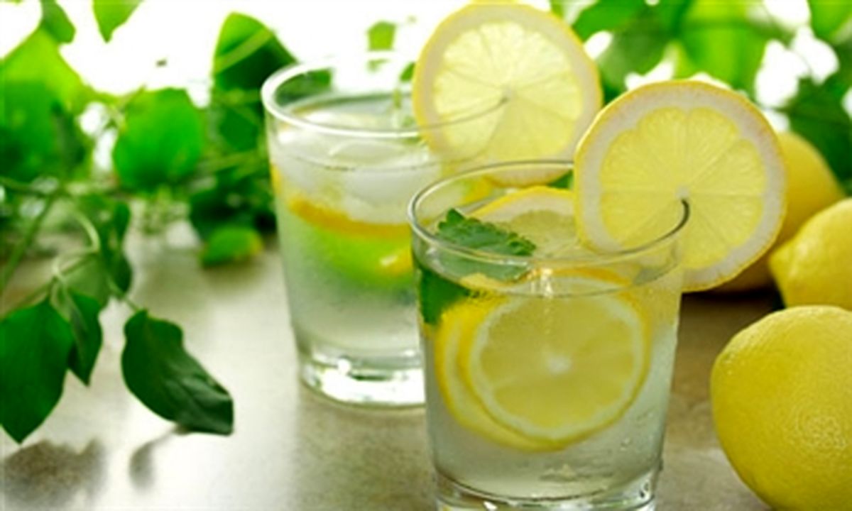 فواید مصرف آب گرم و لیموترش در ساعات اول صبح