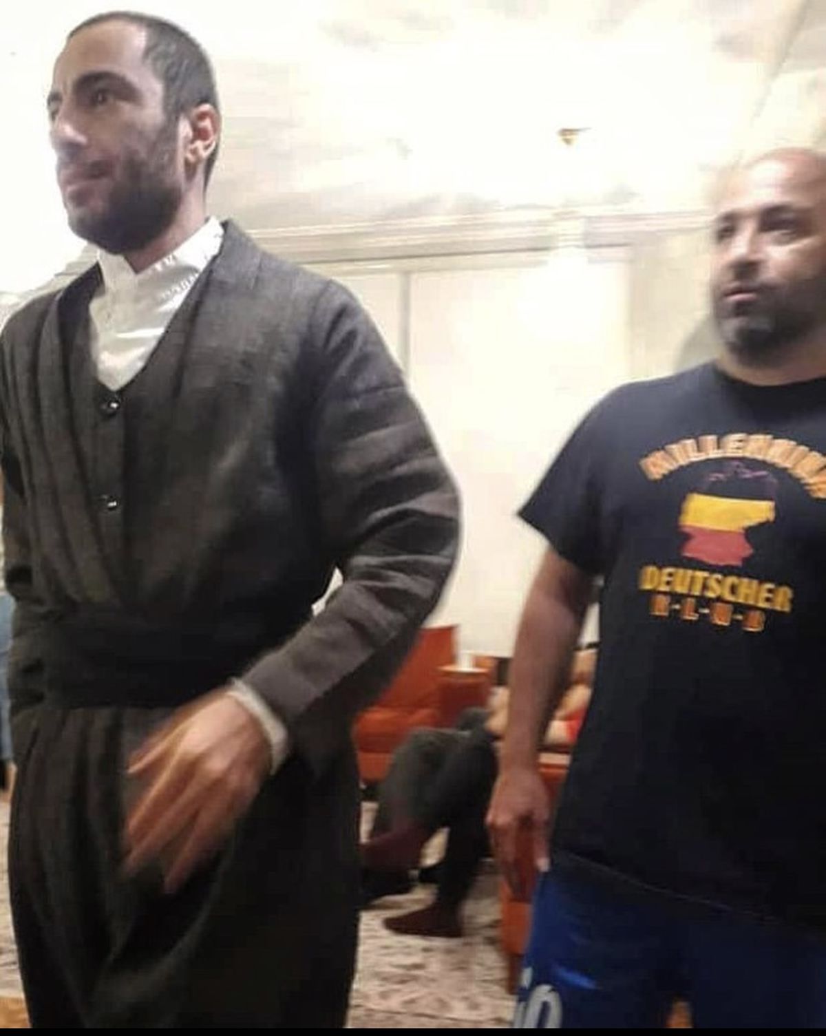 نوید محمدزاده با لباس کردی + عکس