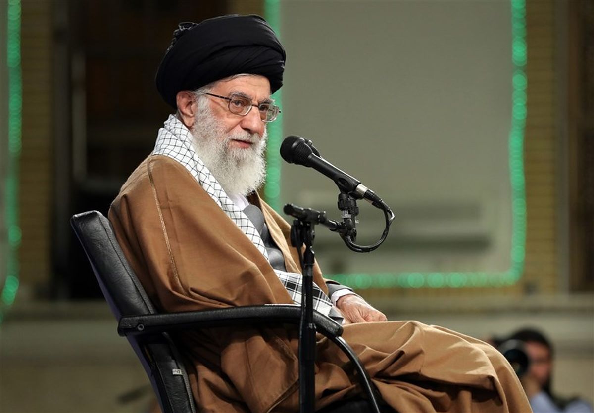 امام خامنه‌ای درگذشت همسر حجت‌الاسلام‌والمسلمین علم‌الهدی را تسلیت گفتند