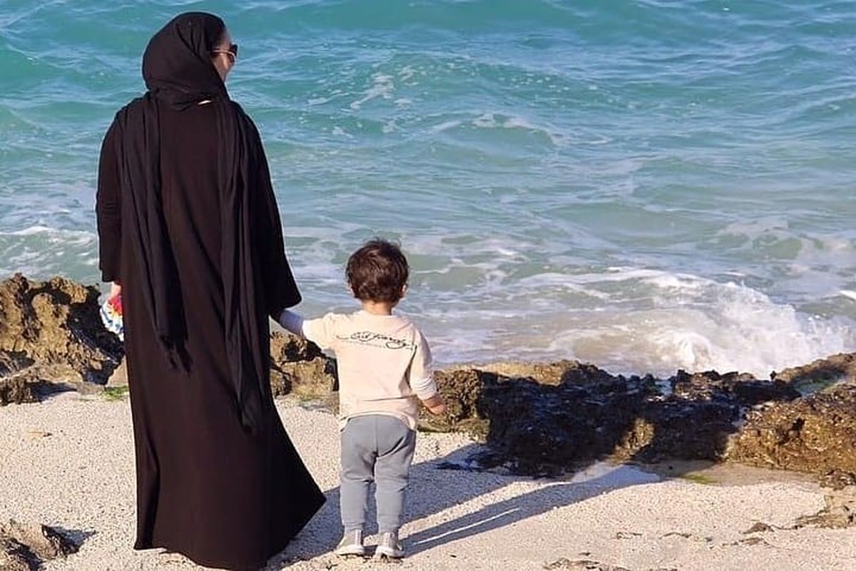 مادرانه زیبا بروفه و پسرش+عکس