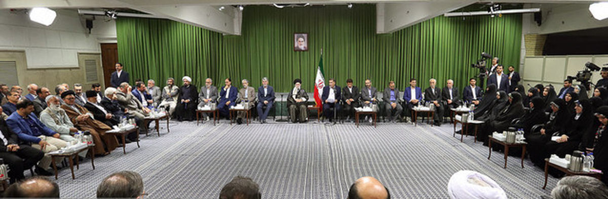 لغو دیدار شاعران با رهبر انقلاب

