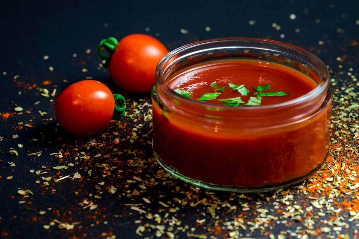 طرز تهیه سس گوجه فرنگی خانگی خوش طعم