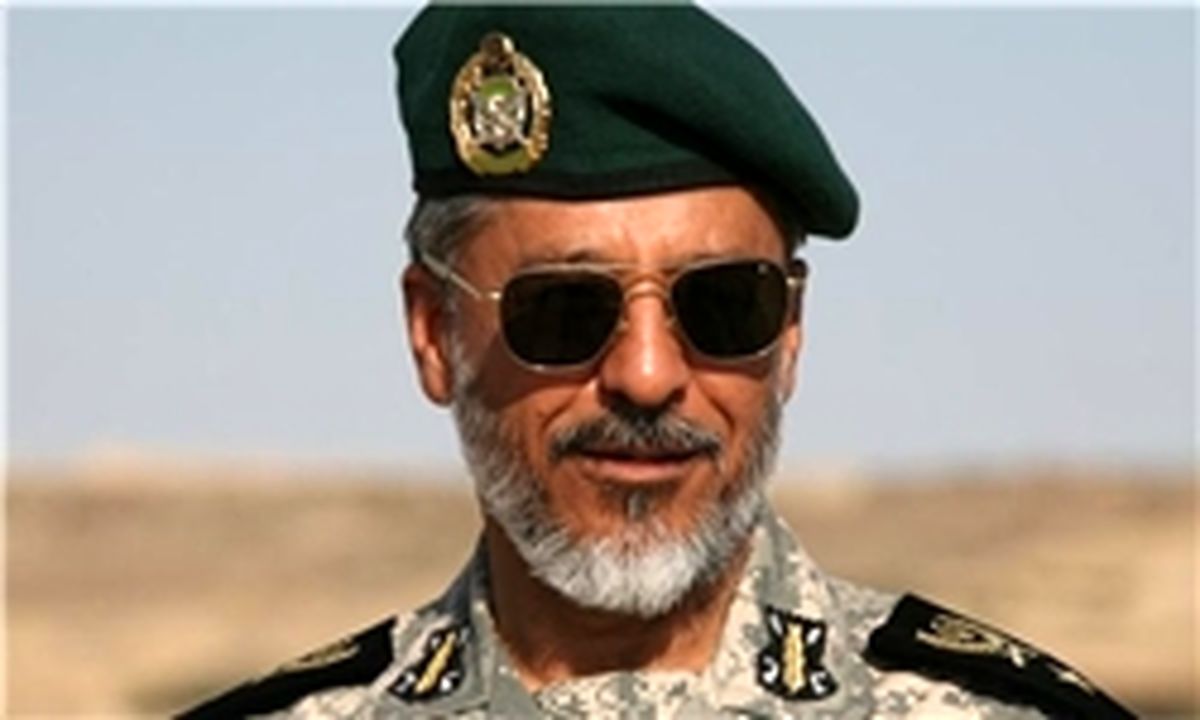 امیر سیاری از گروه های پدافندی تهران بازدید کرد 